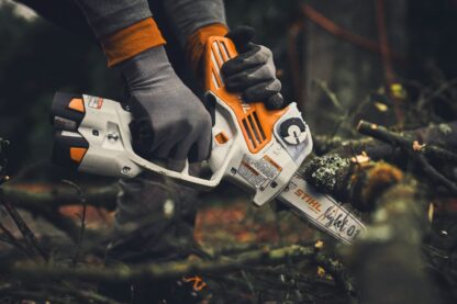 GTA 40 scie de jardin Stihl compatible avec la gamme de batterie AS 2 Stihl