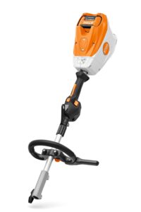 CombiSystème KMA 200R Stihl compatible avec batteries professionnelles AP Stihl.